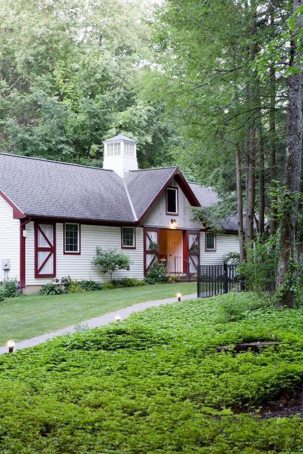 The Inn At Stockbridge Exterior photo